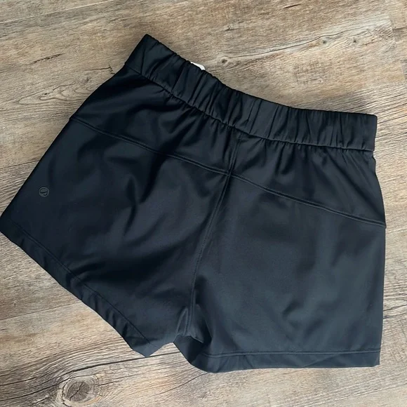 CRZ YOGA Stretch Shorts 2.5'' - Picture 11 of 13